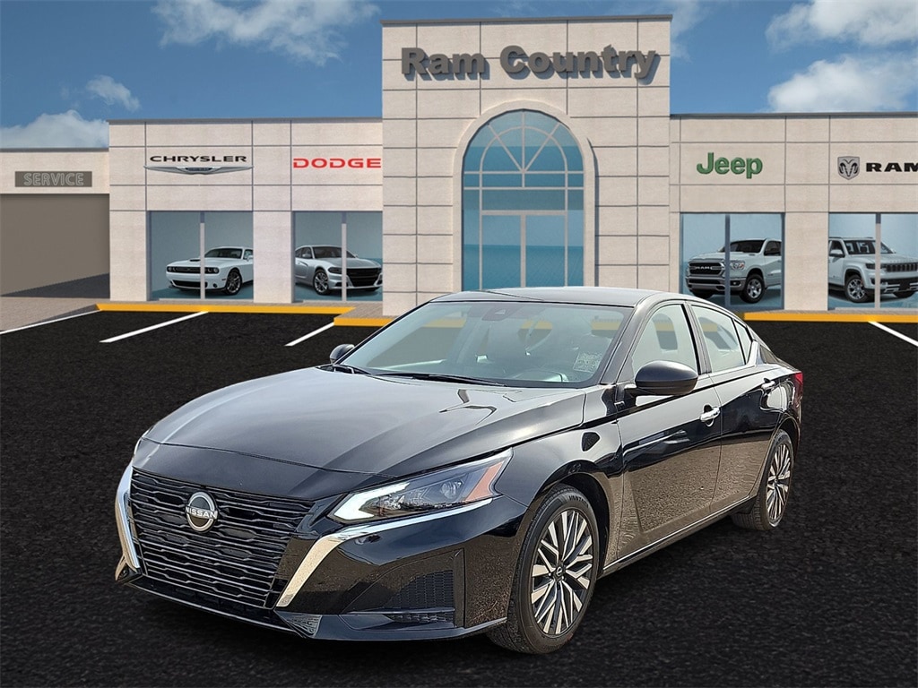 2024 Nissan Altima SV