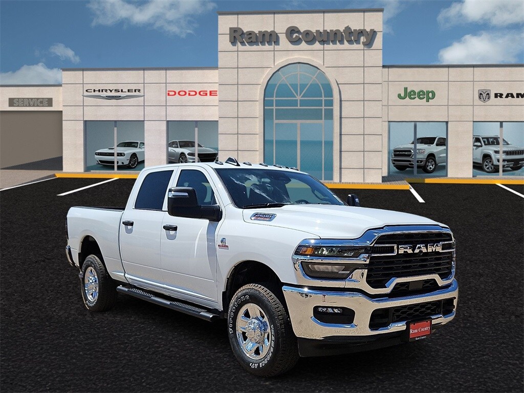 2026 Ram 2500 Tradesman photo 4