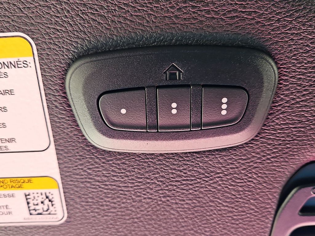 2025 Jeep Wrangler 4-Door Willys - Photo 20