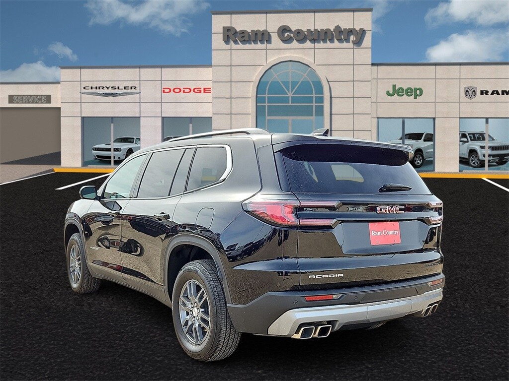 Used 2025 GMC Acadia Elevation SUV