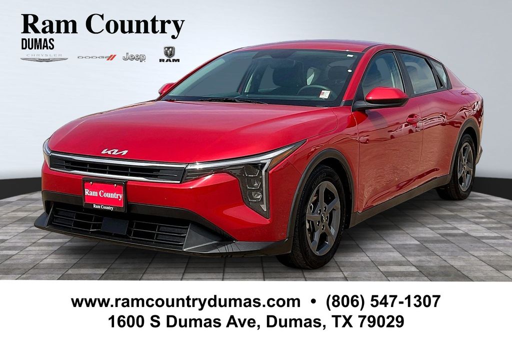 2025 Kia K4 LXS
