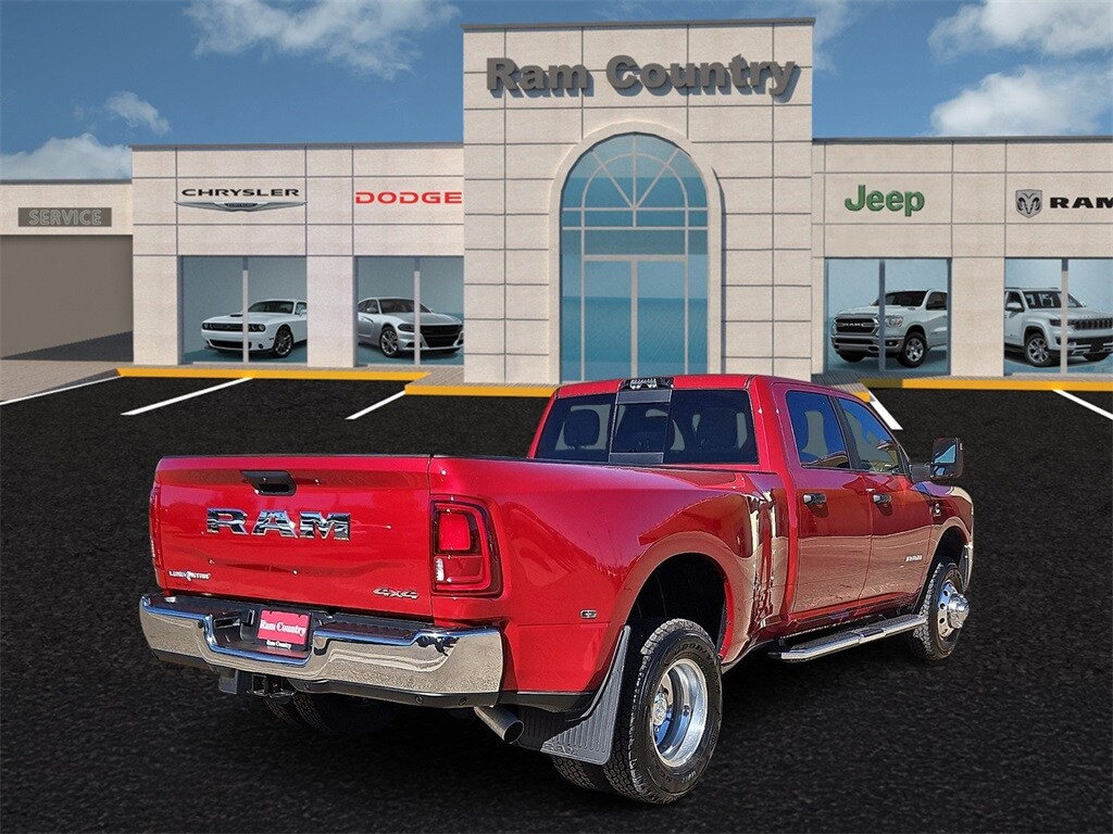 2025 Ram 3500 Big Horn photo 3