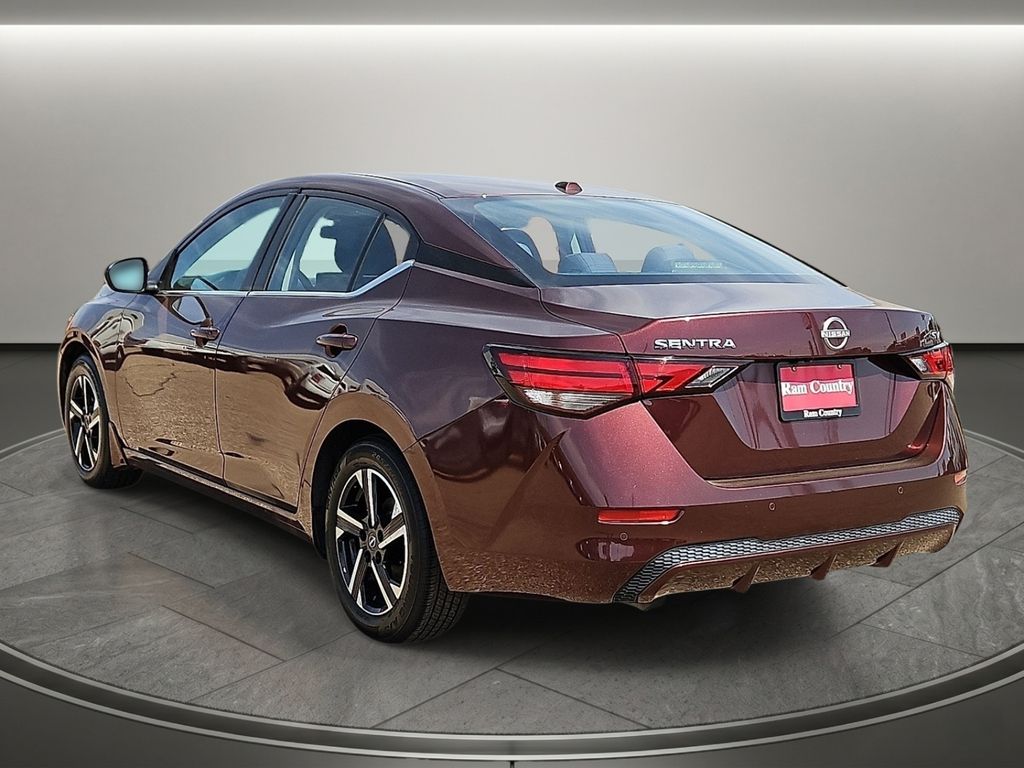 Used 2024 Nissan Sentra SV with VIN 3N1AB8CVXRY207070 for sale in Dumas, TX