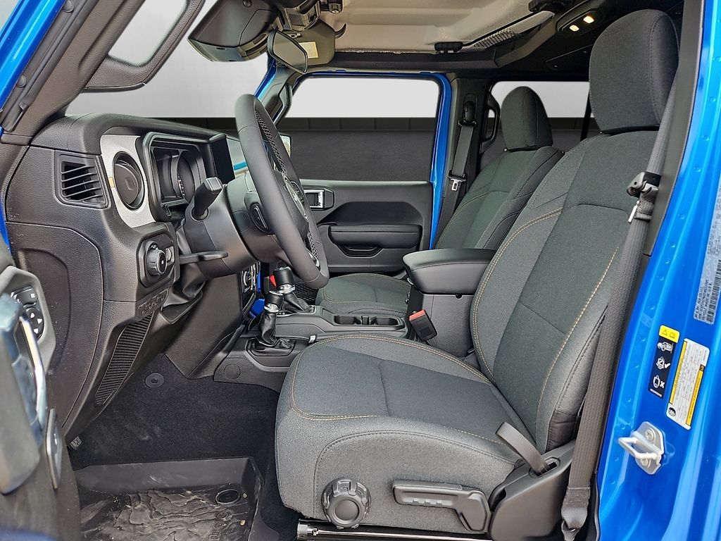 2025 Jeep Wrangler 4-Door Sport S - Photo 10