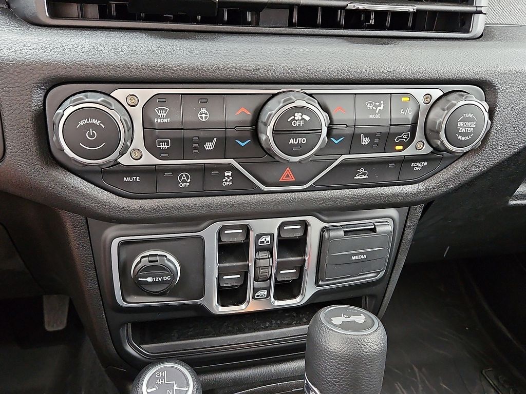 2025 Jeep Wrangler 4-Door Sport S - Photo 14