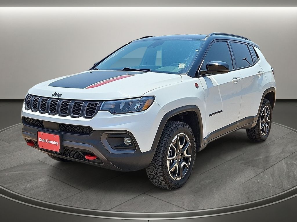 Used 2025 Jeep Compass Trailhawk