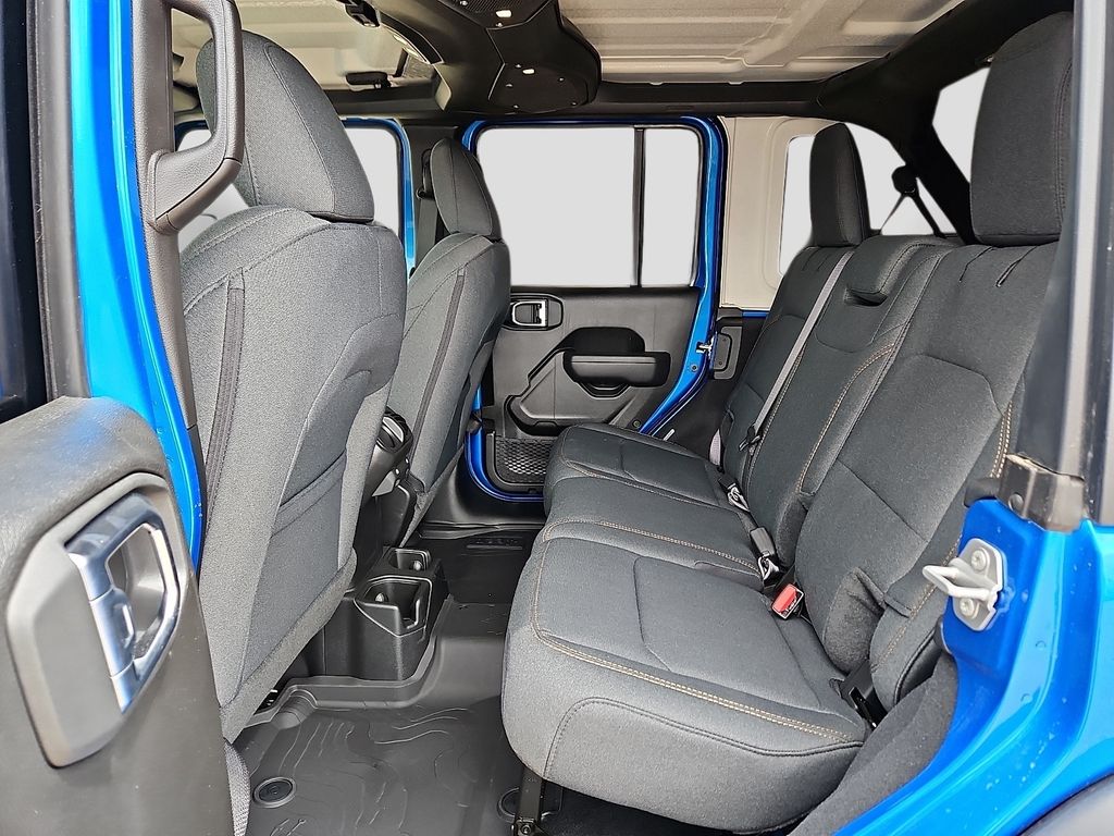 2025 Jeep Wrangler 4-Door Sport S - Photo 9