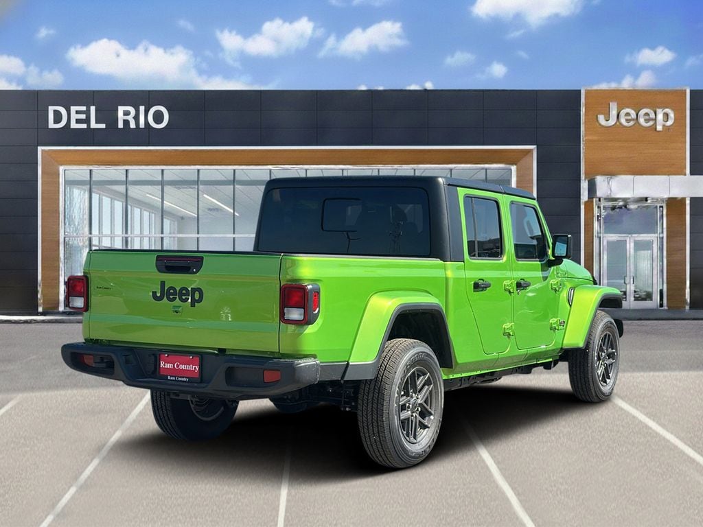 New 2025 Jeep Gladiator SPORT S 4X4 Pickup