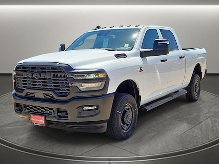 2025 Ram 2500 TRADESMAN CREW CAB 4X4 6'4 BOX Pickup