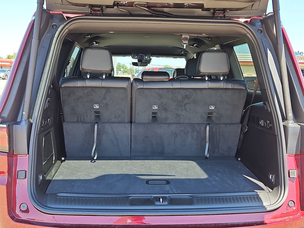 2025 Jeep Wagoneer Series II - Photo 11