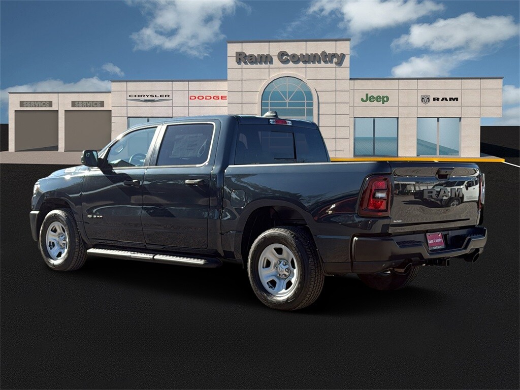 New 2026 Ram 1500 TRADESMAN CREW CAB 4X2 5'7 BOX Pickup