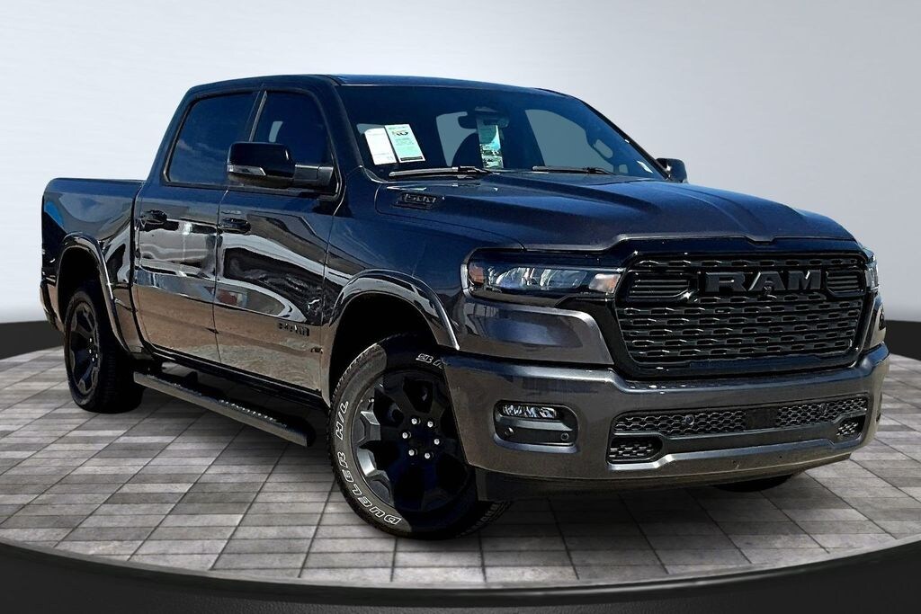 New 2026 Ram 1500 BIG HORN CREW CAB 4X4 5'7 BOX Pickup