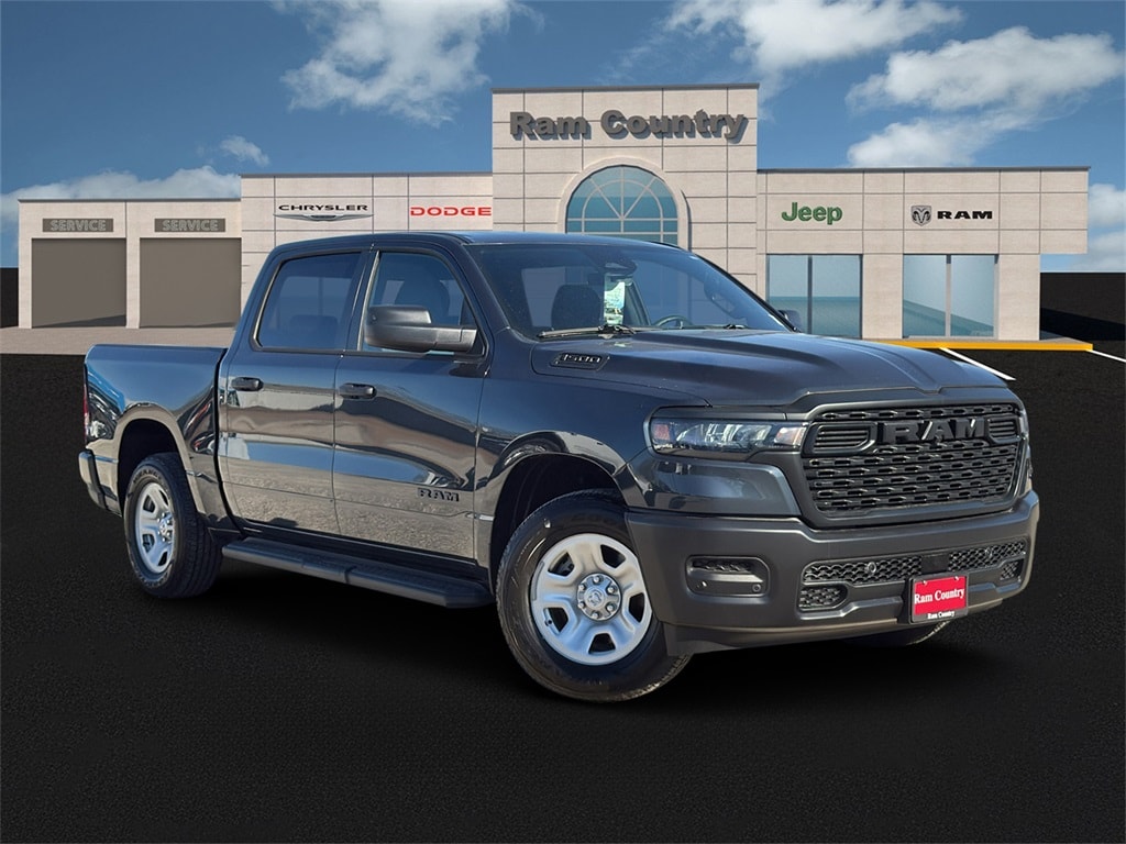 New 2026 Ram 1500 TRADESMAN CREW CAB 4X2 5'7 BOX Pickup