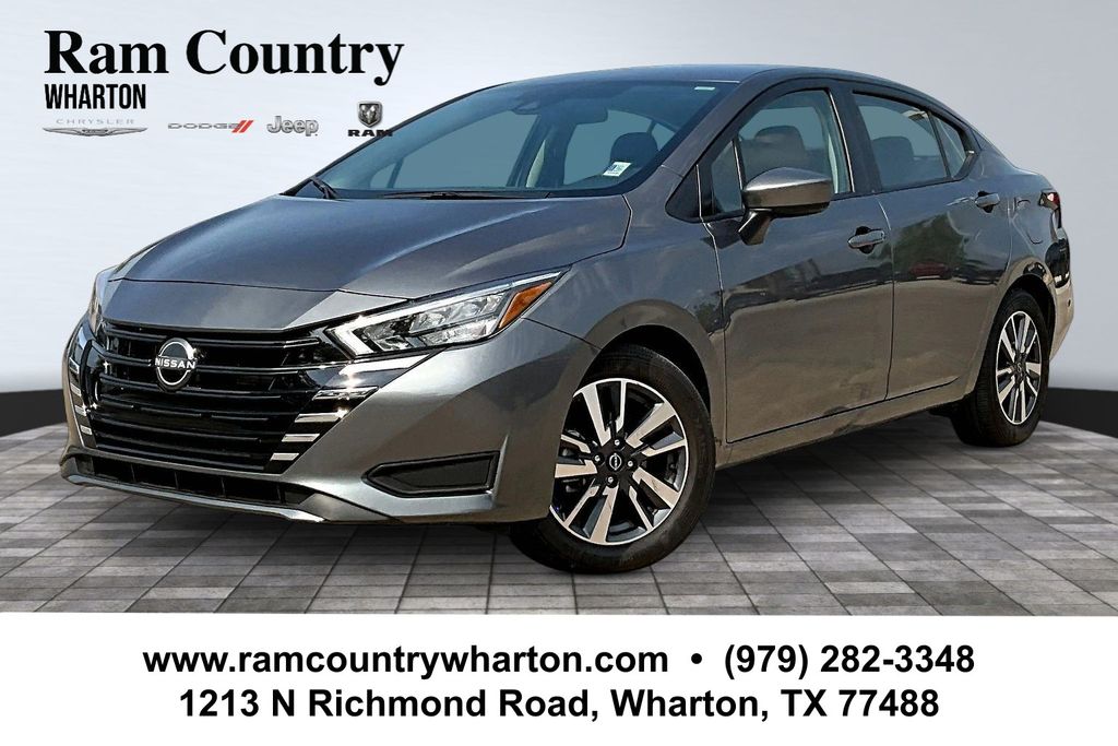 2025 Nissan Versa Sedan SV