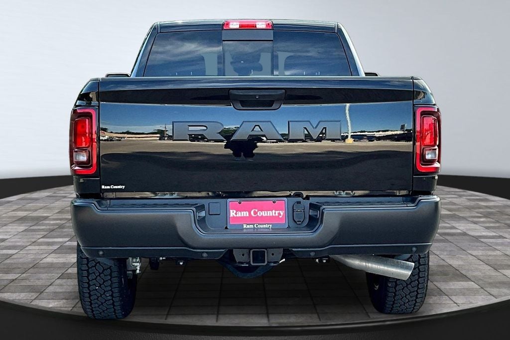 2025 RAM 2500 Tradesman - Photo 5