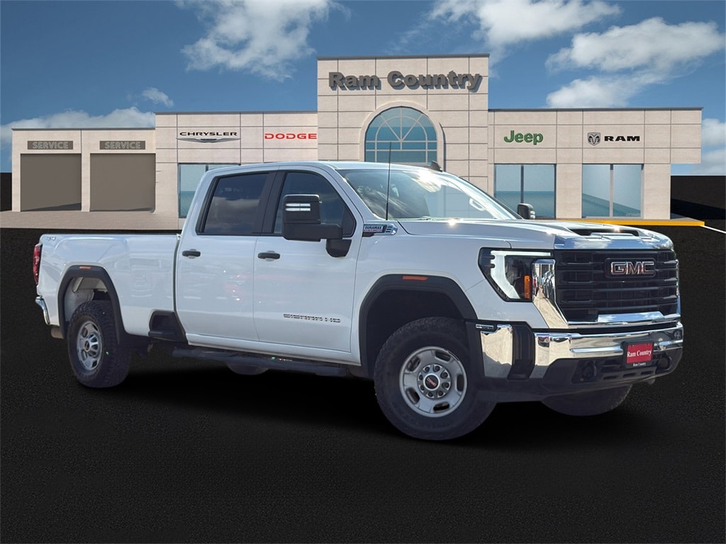 2024 GMC Sierra 2500HD Pro's photo