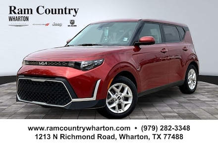 2025 Kia Soul LX Hatchback