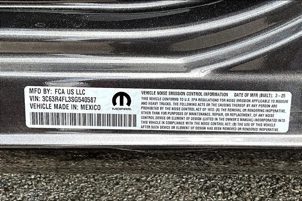 2025 RAM 2500 Laramie - Photo 9