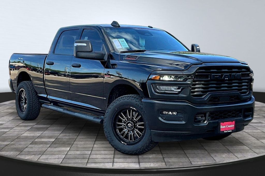 2025 RAM 2500 Tradesman - Photo 3