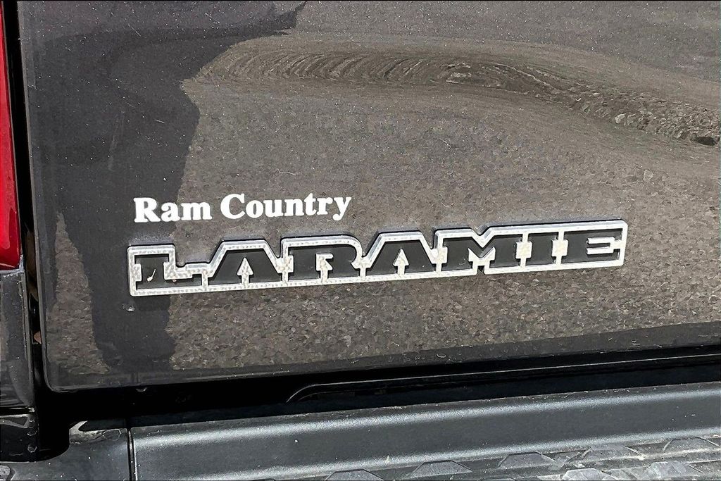 2025 RAM 2500 Laramie - Photo 10