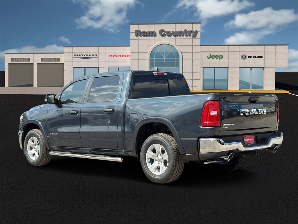 New 2026 Ram 1500 LONE STAR CREW CAB 4X2 5'7 BOX Pickup