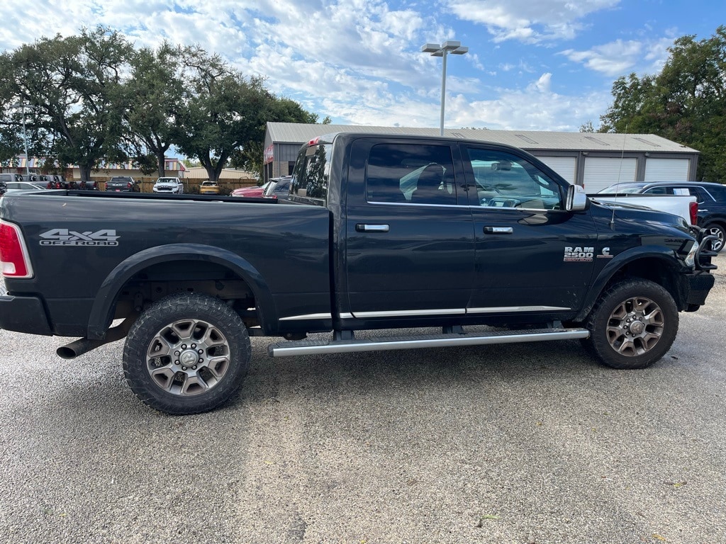 2017 RAM Ram 2500 Pickup Laramie Limited's photo