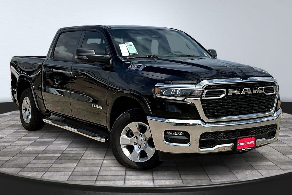New 2026 Ram 1500 LONE STAR CREW CAB 4X2 5'7 BOX Pickup