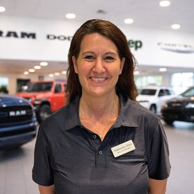 Staff member Cassandra Elles from ID_59d11f
