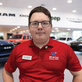 Staff member Jase Johansen from ID_59d11f