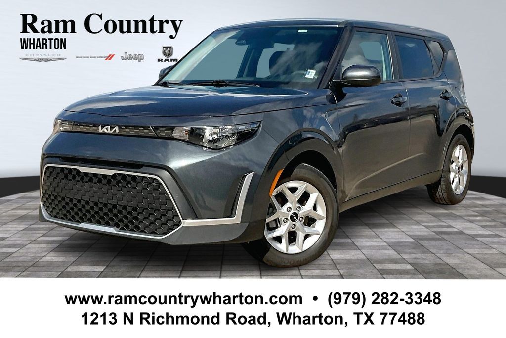 2025 Kia Soul LX