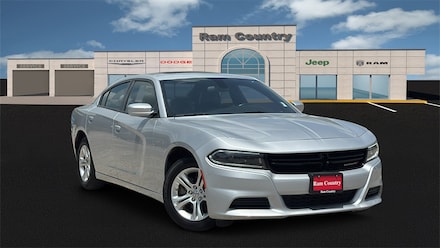 2022 Dodge Charger SXT Sedan