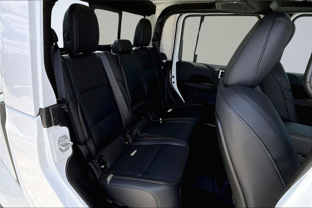 2025 Jeep Gladiator Texas Trail - Photo 11
