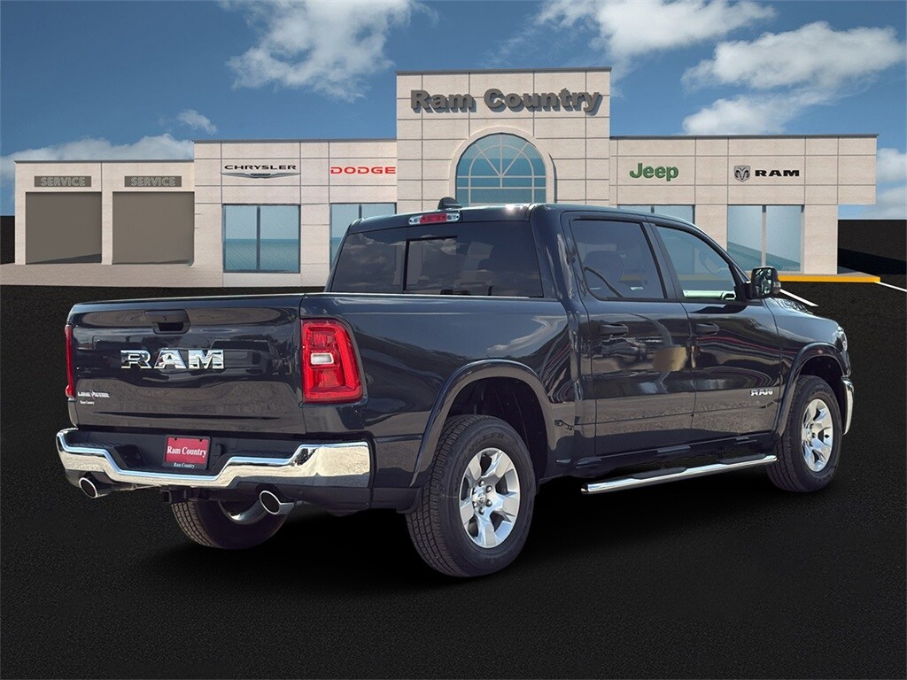 New 2026 Ram 1500 LONE STAR CREW CAB 4X2 5'7 BOX Pickup