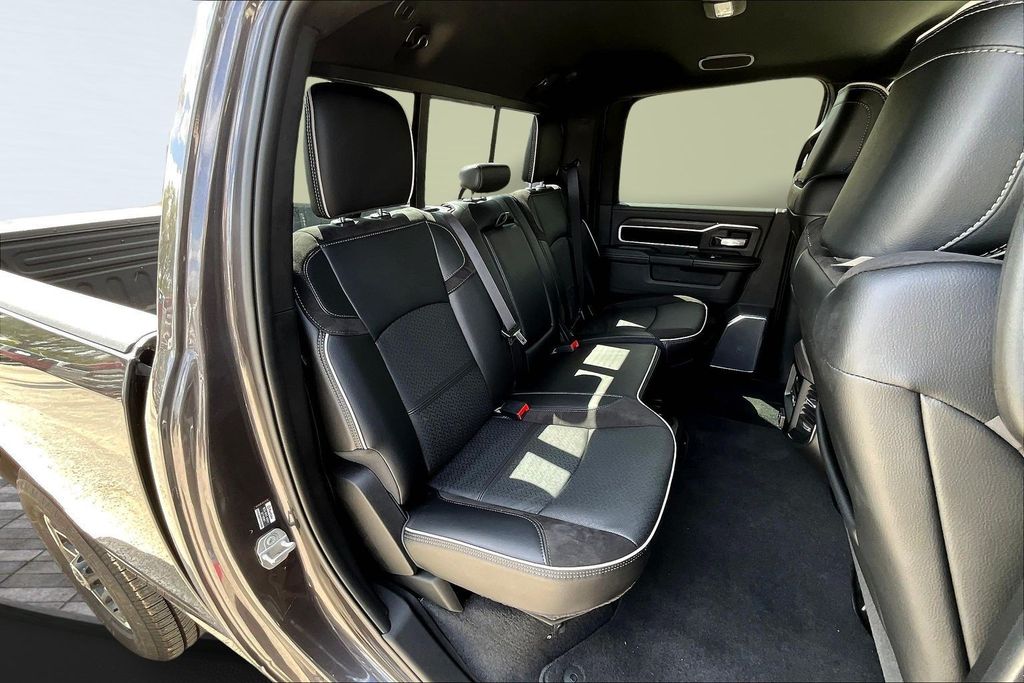 2025 RAM 2500 Laramie - Photo 11