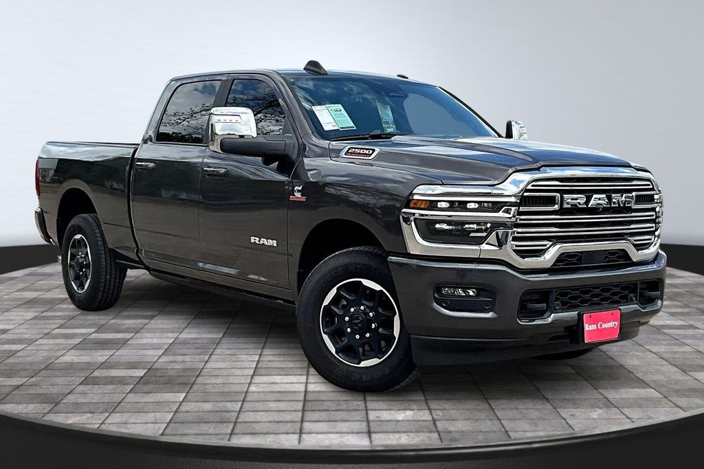 2025 RAM 2500 Laramie - Photo 3