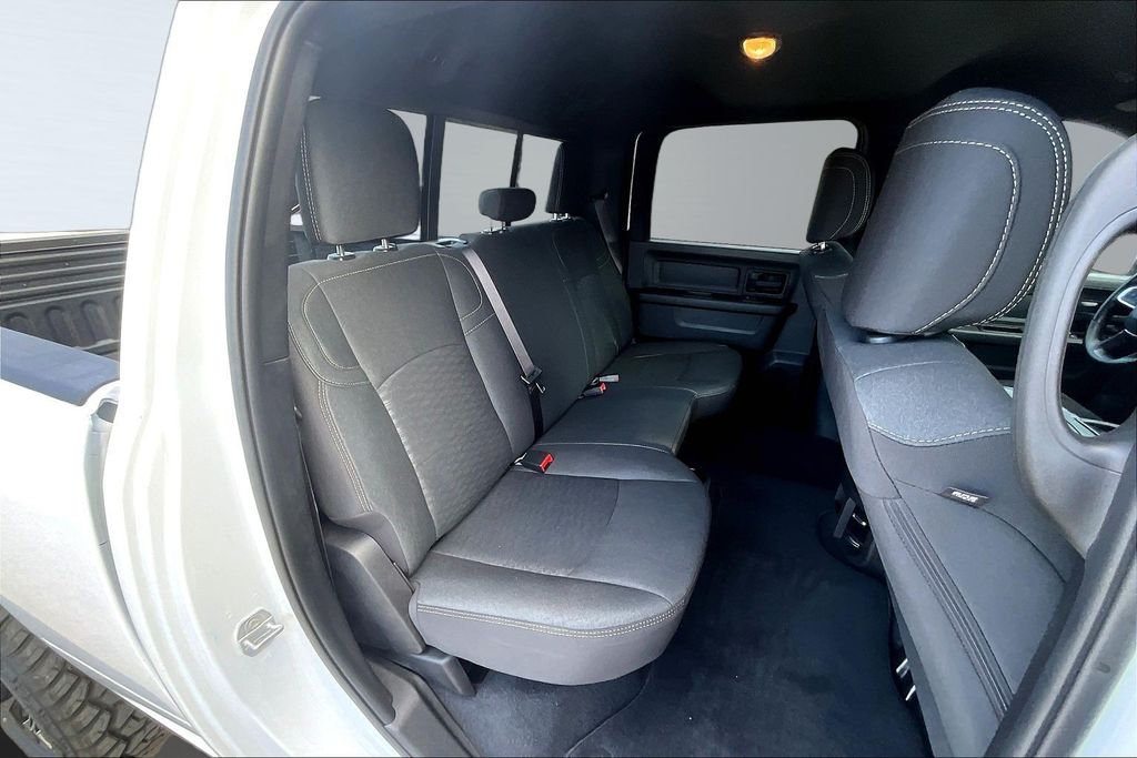 2025 RAM 2500 Tradesman - Photo 11