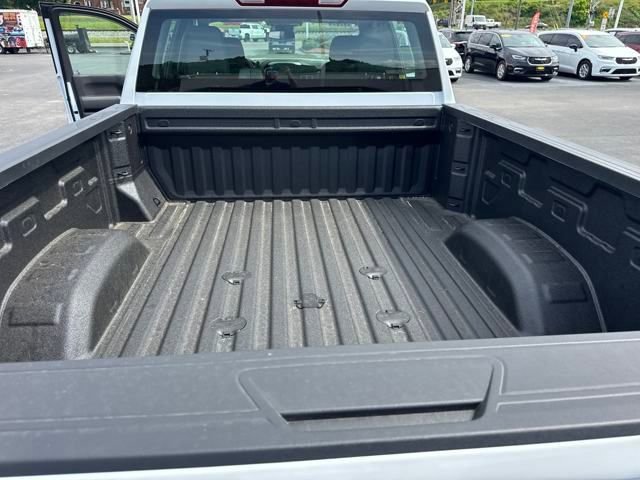 2025 GMC Sierra 2500HD Pro - Photo 19