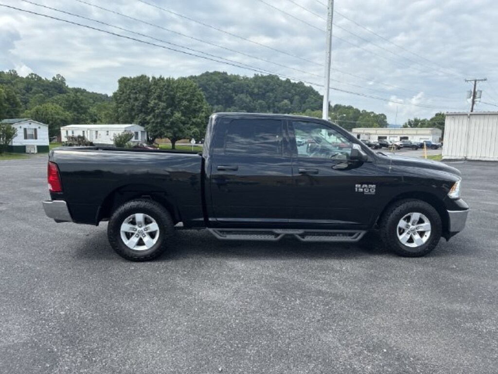 Used 2023 Ram 1500 Classic SLT