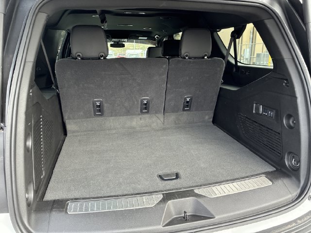 2025 GMC Yukon XL Denali - Photo 11