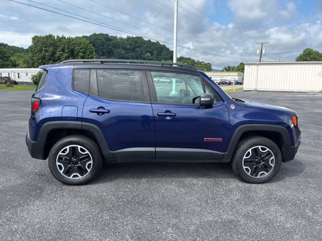 Used 2016 Jeep Renegade Trailhawk