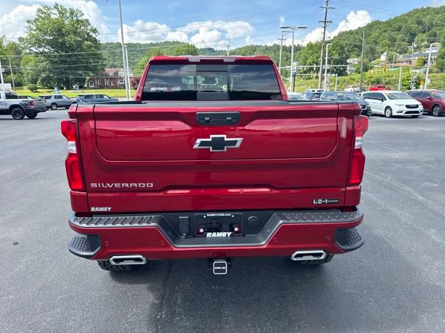 2025 Chevrolet Silverado 1500 RST photo 4