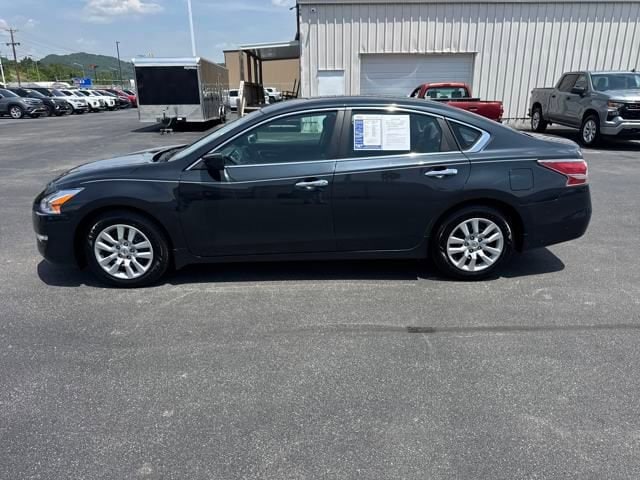 Used 2014 Nissan Altima S with VIN 1N4AL3APXEC328868 for sale in Richlands, VA