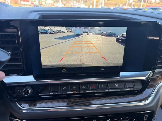 2025 Chevrolet Silverado 1500 LT - Photo 16