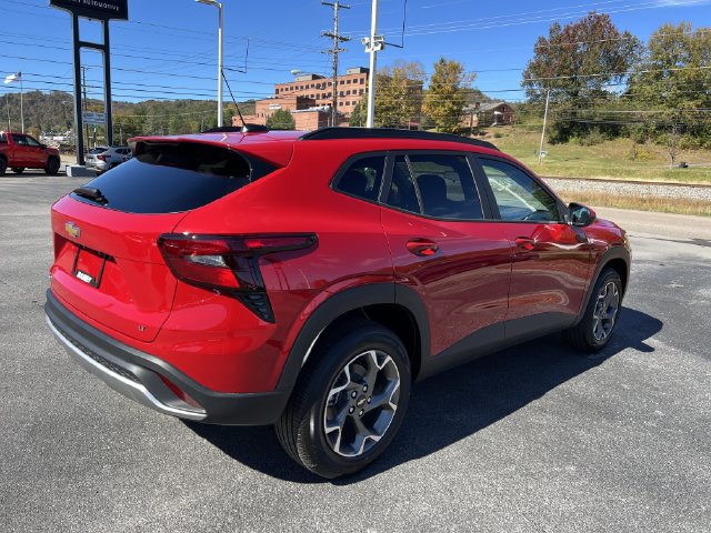 2026 Chevrolet Trax LT - Photo 3