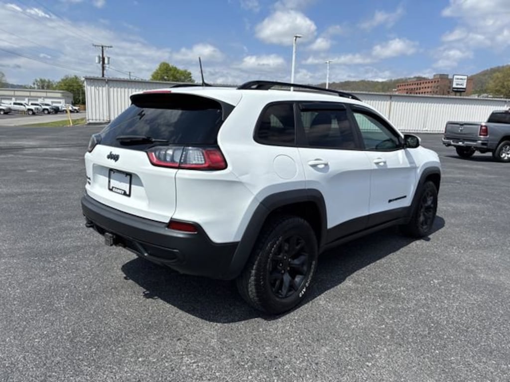 Used 2020 Jeep Cherokee Upland