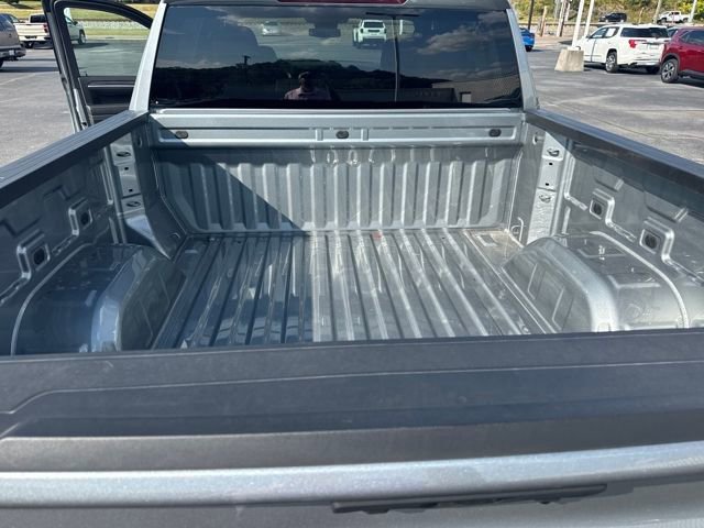 2025 Chevrolet Silverado 1500 LT - Photo 19