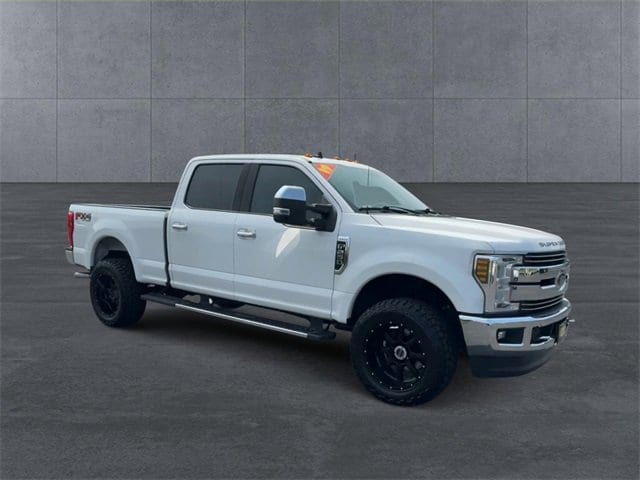 Used 2019 Ford F-250 Super Duty Lariat with VIN 1FT7W2B6XKED90492 for sale in Richlands, VA