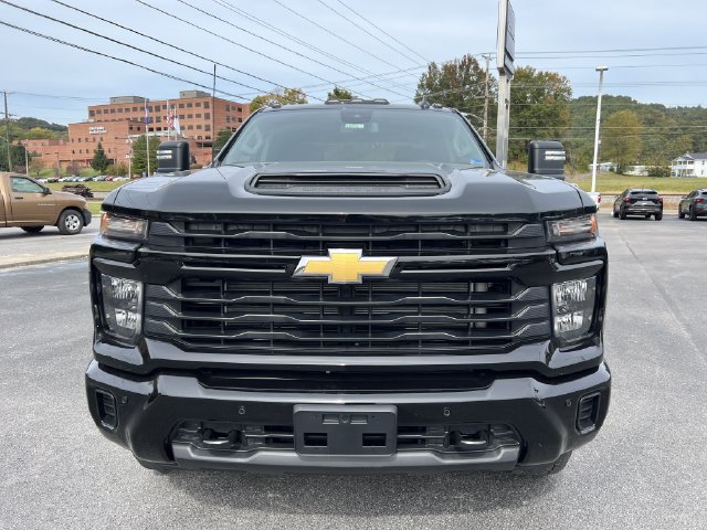 2026 Chevrolet Silverado 2500 HD Custom - Photo 10