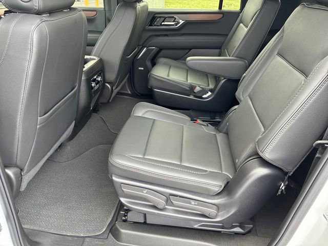 2025 GMC Yukon XL Denali - Photo 6