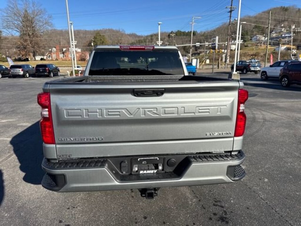 New 2026 Chevrolet Silverado 1500 Custom Truck